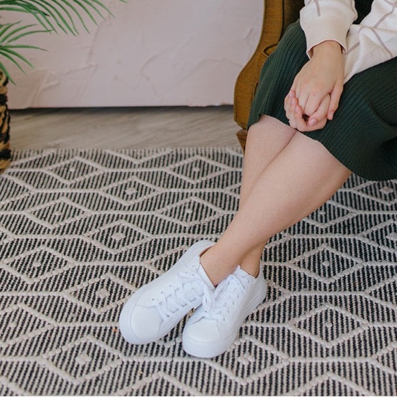 Taos Plim Soul Lux Sneakers White Leather Size 8 - Picture 10 of 13